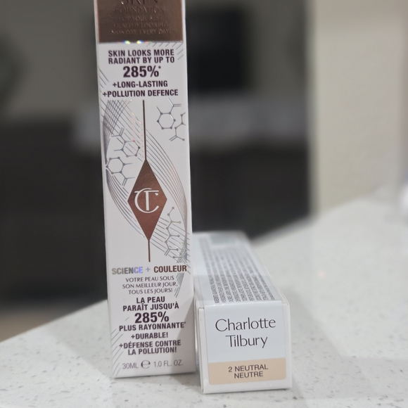 Charlottle Tilbury Foundation - Picture 2 of 2